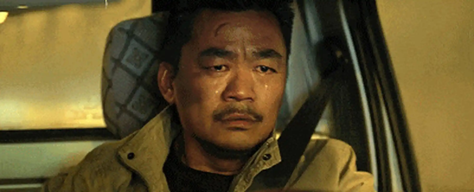 整体来说只有小孩长大前半部分还可以,后面转折很