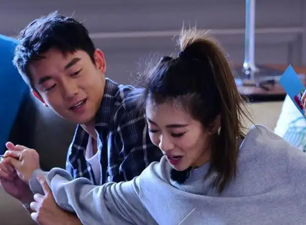 我们相爱吧3史子逸妈妈为什么哭 畅甜首次见家长遇难题