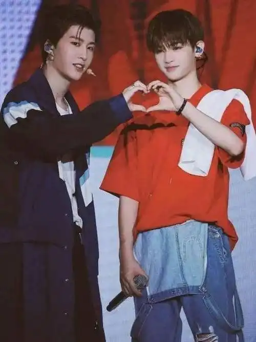 黄权富贵黄明昊掐点为范丞丞庆生暖心送祝福