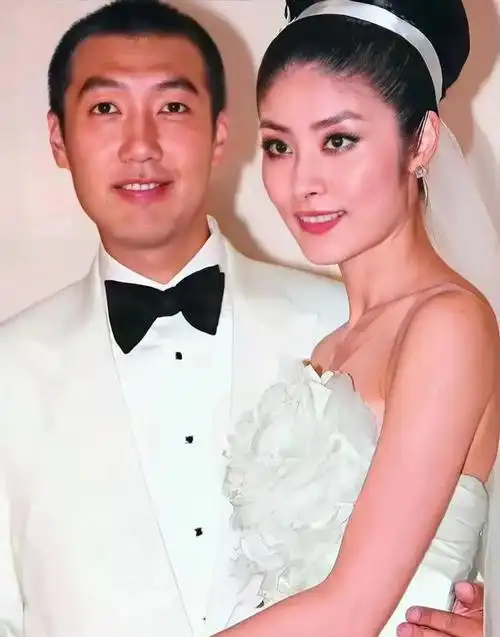 是香港著名珠宝大亨|陈慧琳|郑秀文|张学友|张柏芝|花花宇宙_网易订阅