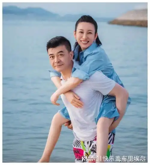 事实证明45岁最丑影后秦海璐已经走上了另一条道路