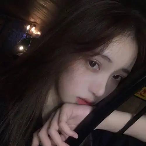 网红背影照片女生头像图片好看的网红背影照片女生头像大全