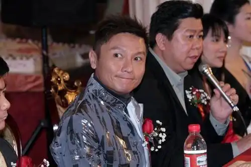 关礼杰谈咸猪手事件 拍戏前先做好沟通(图)