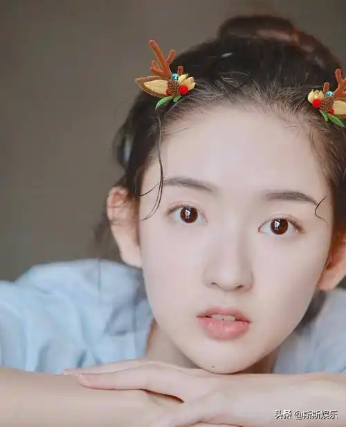 王玉雯又被传因戏生情,曾与刘昊然肖战闹绯闻,恋爱脑不是好事_网友