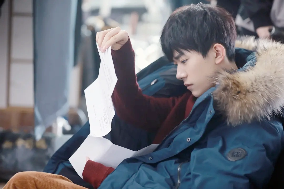 香港电影金像奖提名公布《少年的你》获12项提名!易烊千玺长大了!