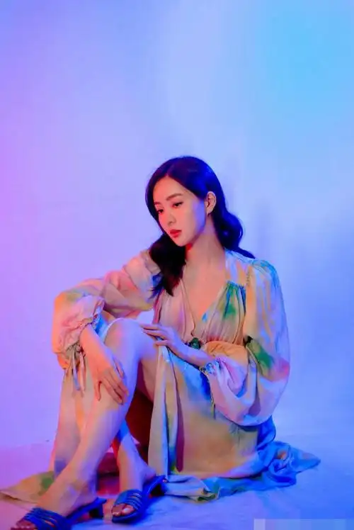 心疼!赵尧珂发长文控诉邓超元,对方和她交往时和其他女生纠缠!|恋情|