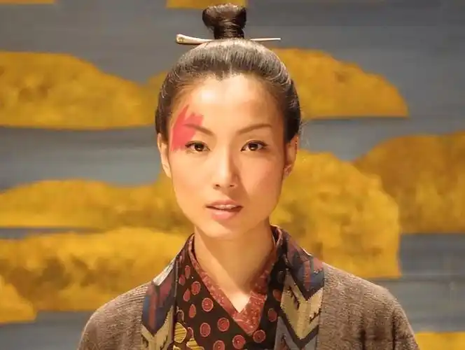 郑秀文10度提名金像奖首夺影后!走过起伏跌宕,活出自信人生!