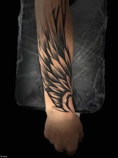 翅膀_纹身图案手稿图片_阿楠 的纹身作品集