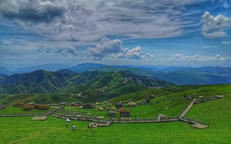 约跑永善县马楠村云上草原自驾游基地_哔哩哔哩_bilibili