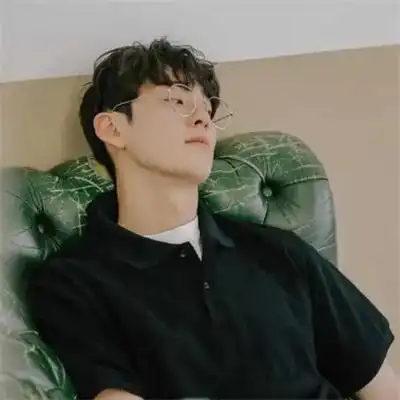 成熟的日常风优质男头 最新微信男头让人感觉非常舒服_男生头像_美头