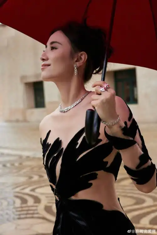 宋佳好高##宋佳黑天鹅