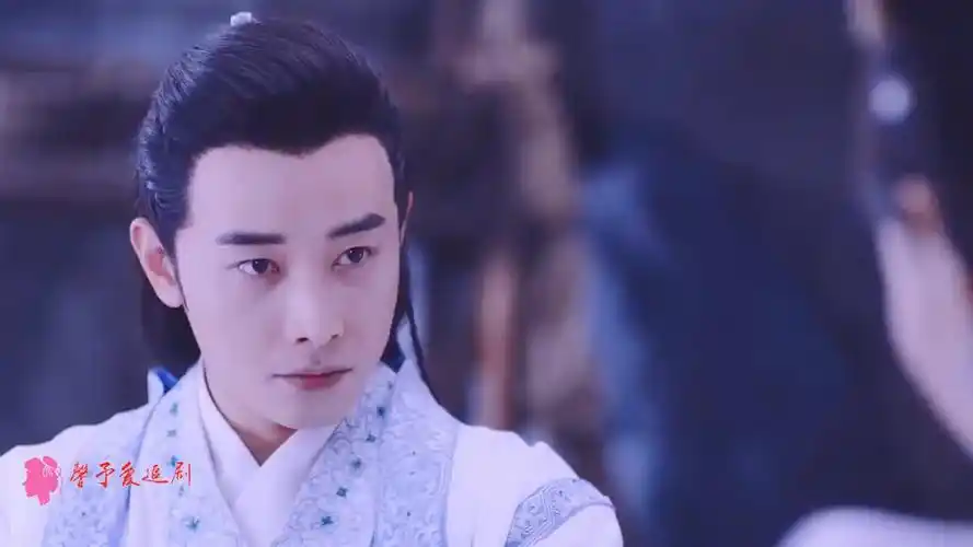 罗晋古装混剪,一人千面不变心,唐嫣太幸福了