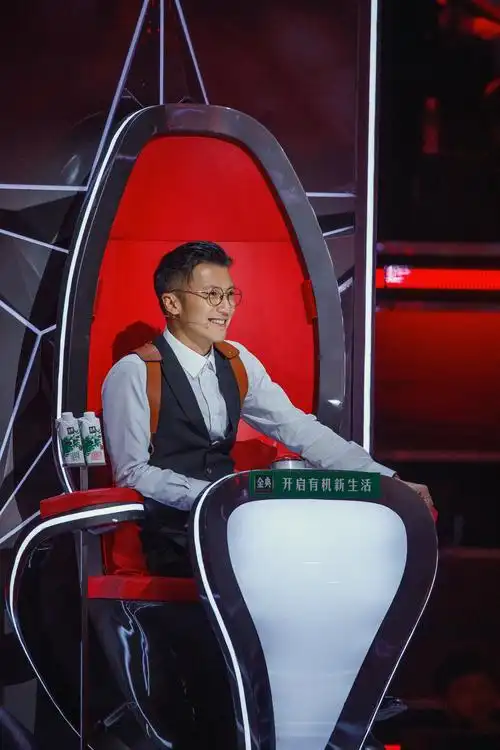 2020中国好声音开播收视破2学员演唱令导师铁汉落泪