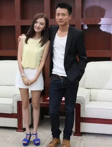 【图】网友推荐单品:2012 夏装新款女装上衣韩版傅晶唐曾合影 看他们