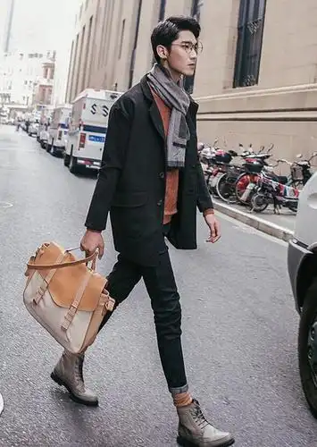 hn1049潮男风衣外套时尚美男男装搭配街拍来源qq1021662860