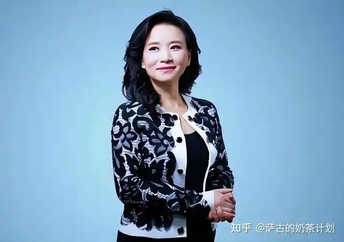 成蕾回澳洲后生活没着落拼命卖惨对着电视台痛哭喊冤苍老很多