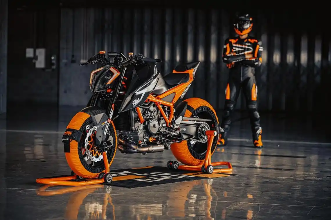 ktmr2r 1290 super duke rr至尊公爵惊现摩 ktmr2r 1290 super duke