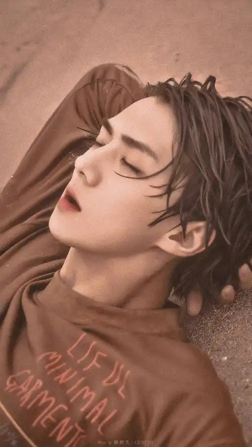 吴世勋聚光杂志金九封面##spotlight聚光九月刊