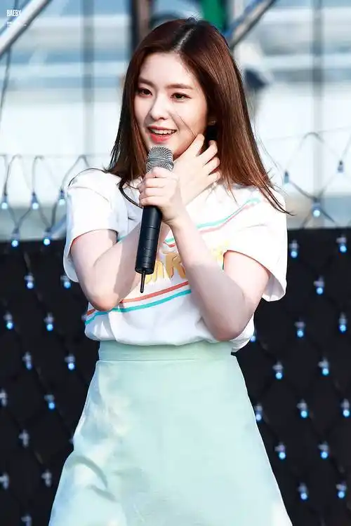 red velvet irene裴珠泫