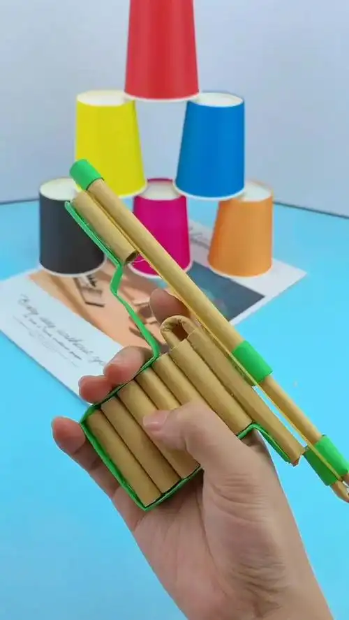 教你用纸做一把能发射子弹的小手枪
