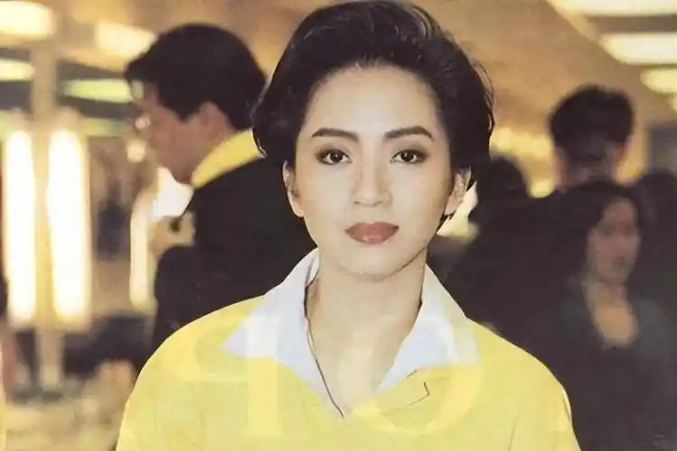 梅艳芳弥留之际,多次吩咐保镖我死都不会再见那两个人_母亲_小时候