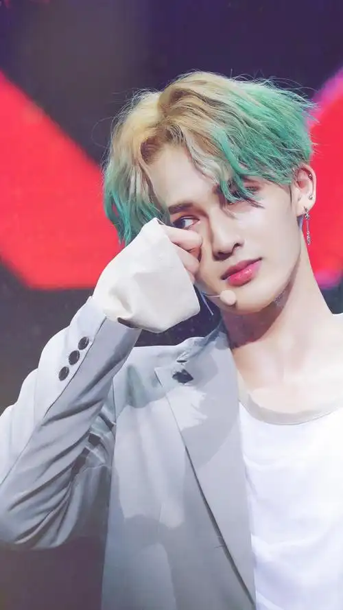 朱正廷手机壁纸