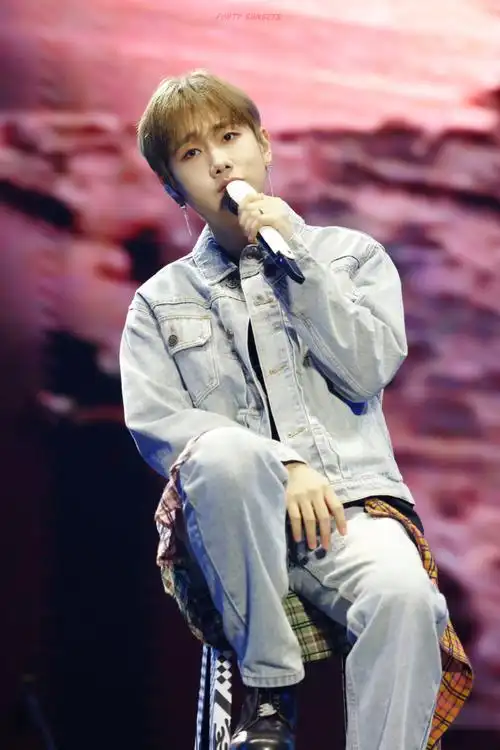 汪苏泷实体专辑21世纪罗曼史