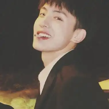 治愈系阳光帅气的暖男头像真人图片 2022高质量容易心动的男头_男生