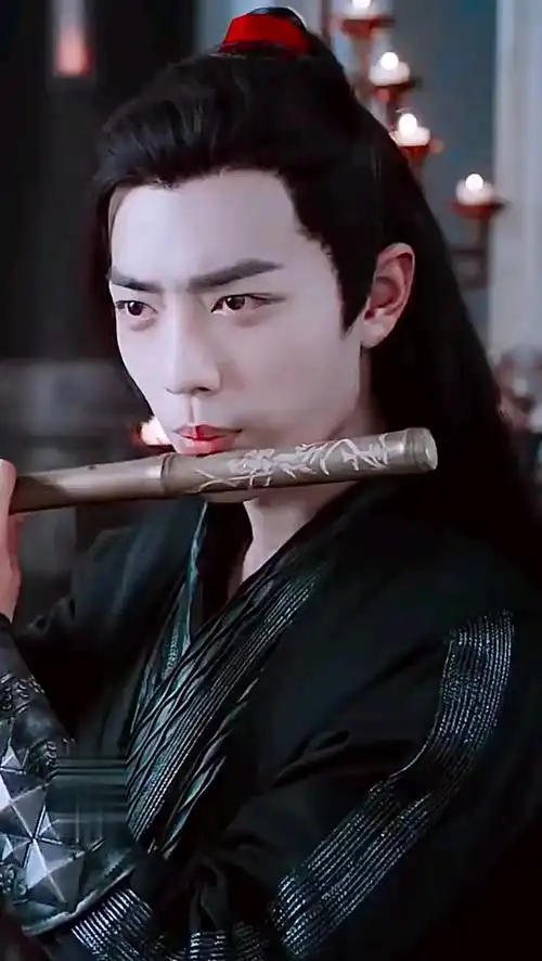 肖战#魏无羡吹笛子的样子我真的爱了,这是谁的男友,赶快领走他!