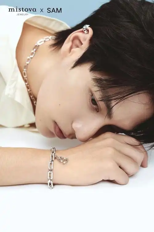 mistova品牌系列代言人林子闳演绎全新"romance is air"系列