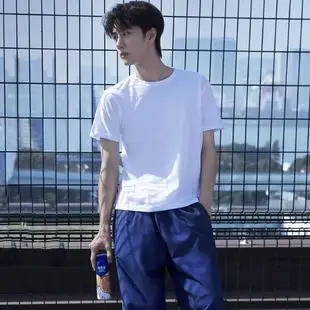 陈情令王一博肖战联名小鹿机场同款t恤白色闪电明星外出穿搭短袖
