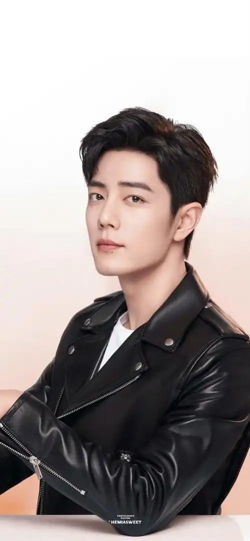 肖战#大帅哥穿皮衣,每一件都超好看,又飒又酷的巨星,嘿嘿嘿#肖战