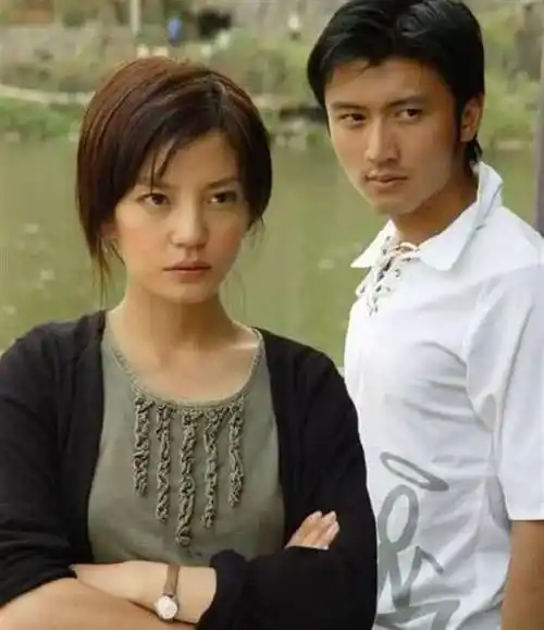 问「王菲哪比不上小林青霞」 谢霆锋承认是这3点_赵薇_李亚鹏_外表