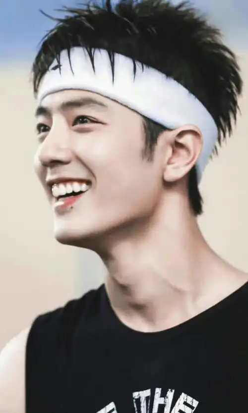 让我们一起学习肖战,用微笑面对生活中的每一份挑战,用积极的态度拥抱