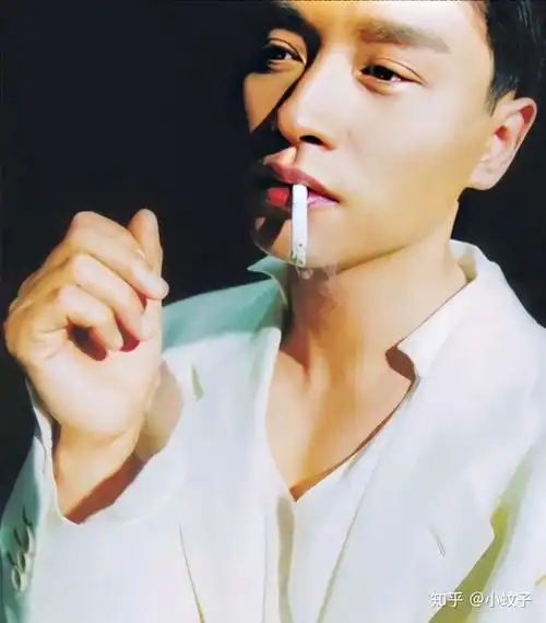 张国荣那些年的靓照修复图一大波00007878787878