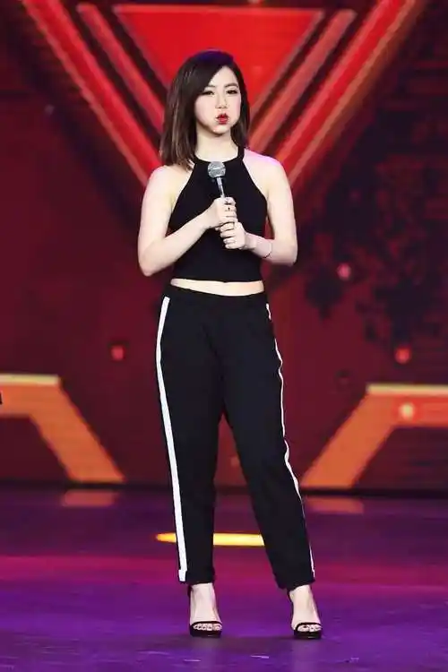 跨界喜剧王第二季邓紫棋挑战绕口令