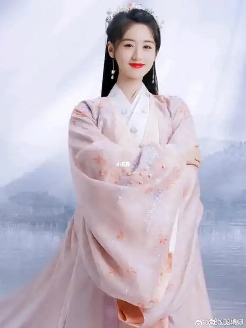 袁冰妍被约谈后仍整改不彻底