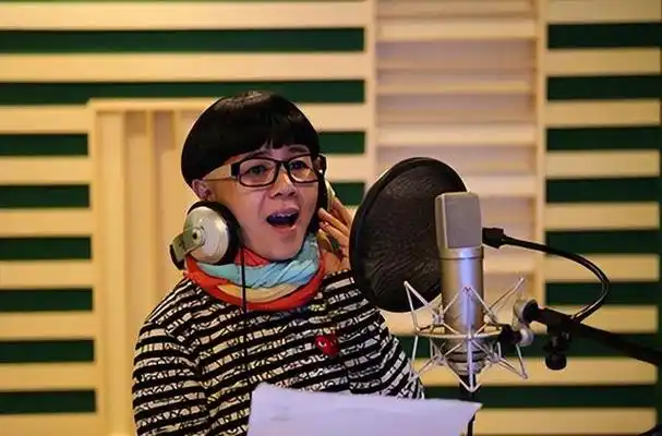 回顾金龟子刘纯燕:我生命中没有退休两个字,永远跟孩子们在一起