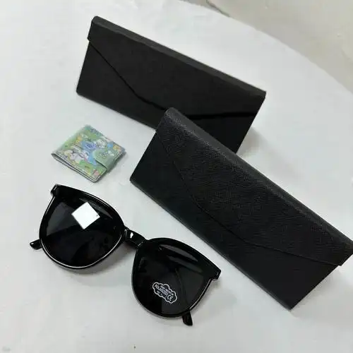 高级折叠眼镜盒 简约气质钱包式 方便携带 大小眼镜均可 可加logo