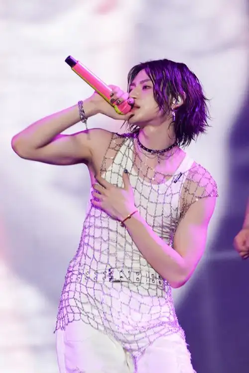 小鬼王琳凯青岛音乐节##小鬼说最后一场演唱会要开始了