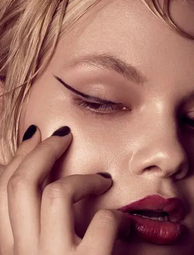 irk magazine-人像肌肤特写人像