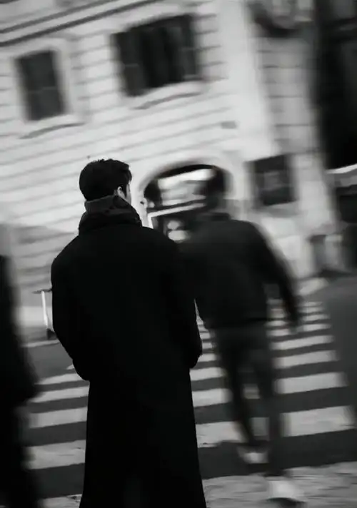 肖战超话背影#肖战