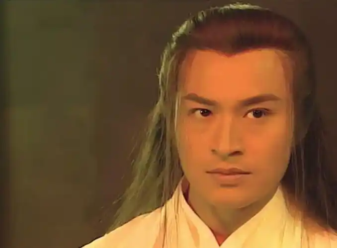 吕洞宾是马景涛饰演的.郑秀珍饰演何仙姑.