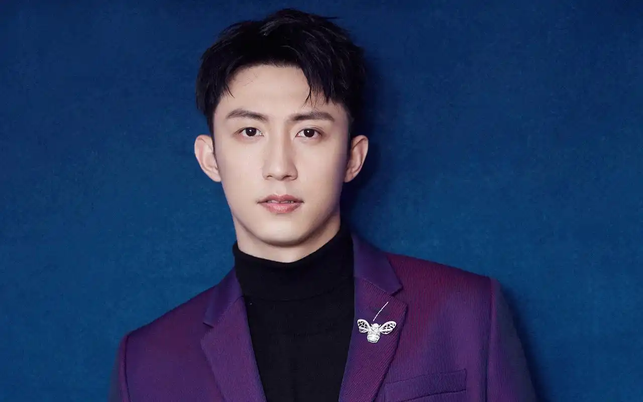 黄景瑜写真帅气高清壁纸图片高清大图预览1920x1200_大陆明星下载_美