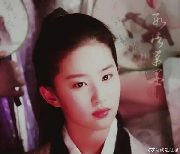 刘诗诗 唐嫣 刘亦菲 倪妮 angelababy杨颖 马思纯 宋茜 景甜#85花男装