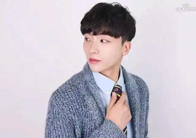 男生纹理烫发型图,男生烫头发型种类(男士蓬松发型 , 纹理烫发)