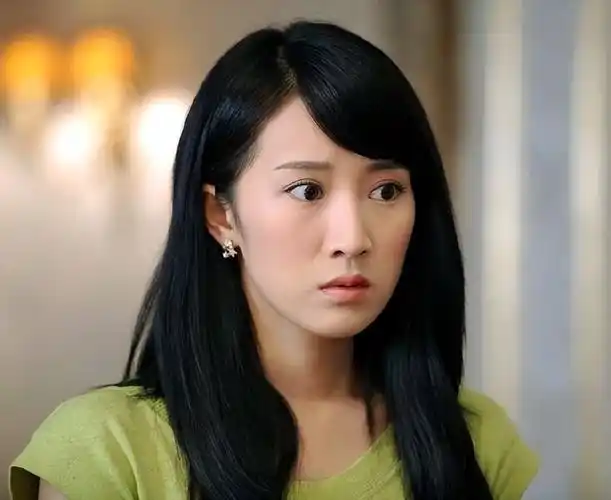 恨她对小贝的无情,也怜她的无可奈何,李念把海藻所有的复杂情绪诠释的