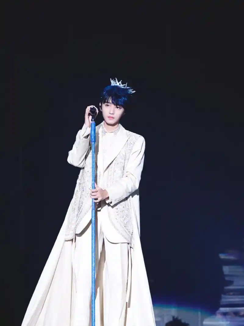 我来存图咯#tfboys十年之约演唱会# #王俊凯