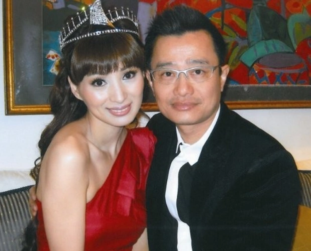 她为富豪生三子,婆婆仍然不满意,离婚后跟小20岁富二代谈恋爱!