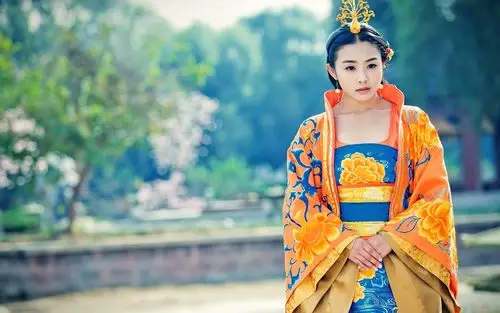 古装剧《兰陵王妃》张含韵精美剧照高清壁纸下载